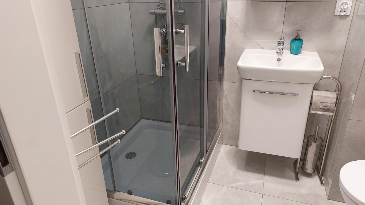 Jasmin Arkadia Apartamento Varsóvia Exterior foto
