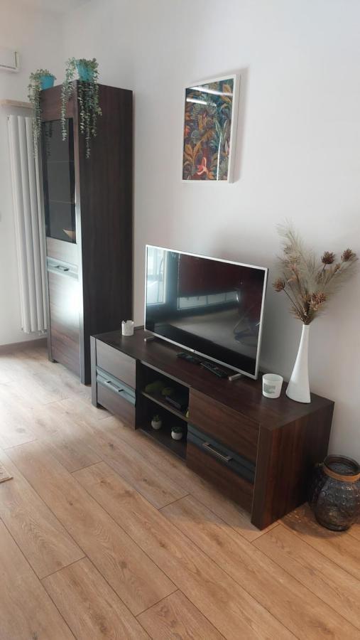 Jasmin Arkadia Apartamento Varsóvia Exterior foto